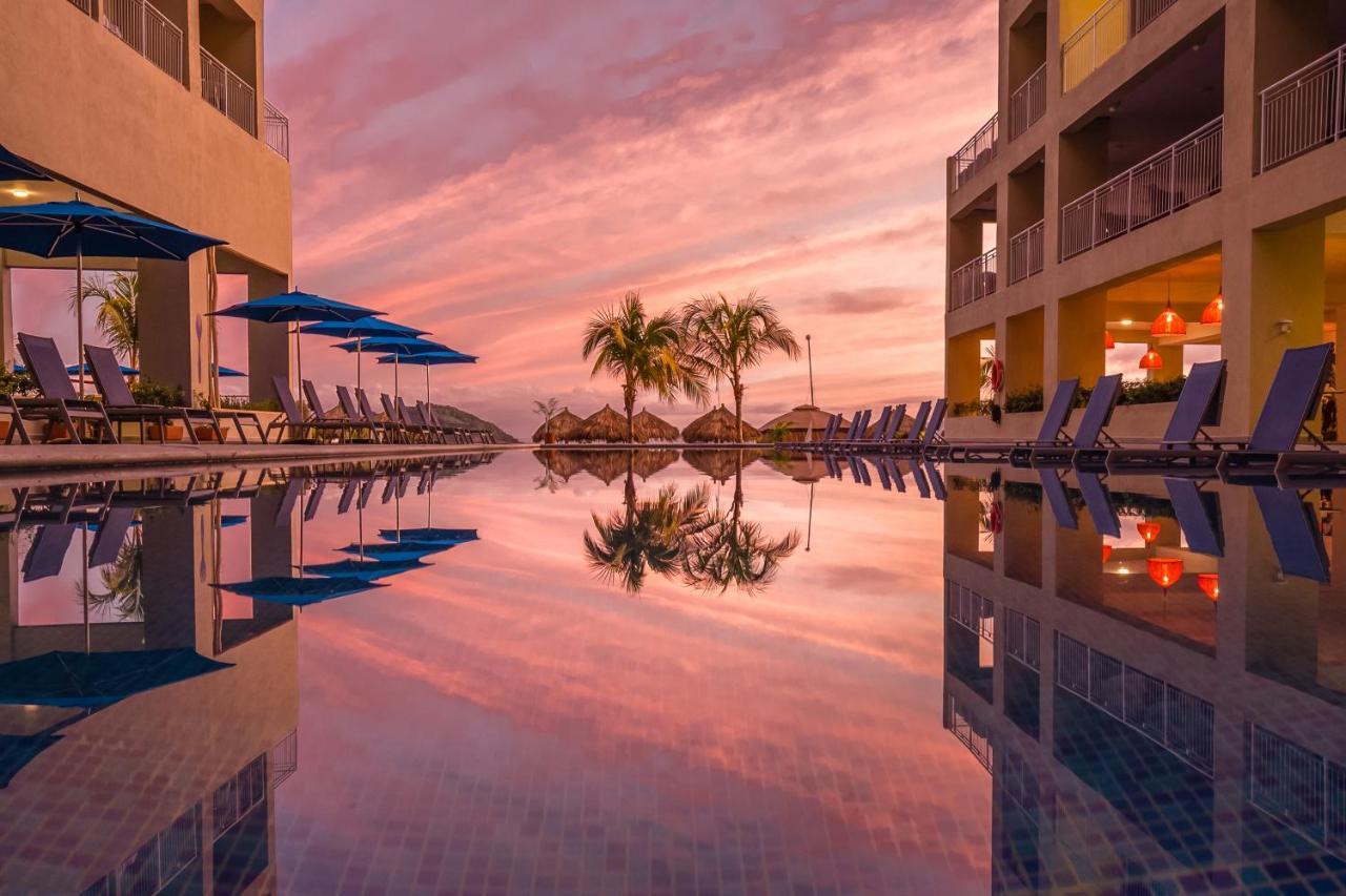 Decameron La Marina Guayabitos, Ramada All-Inclusive Resort Rincon de Guayabitos Dış mekan fotoğraf