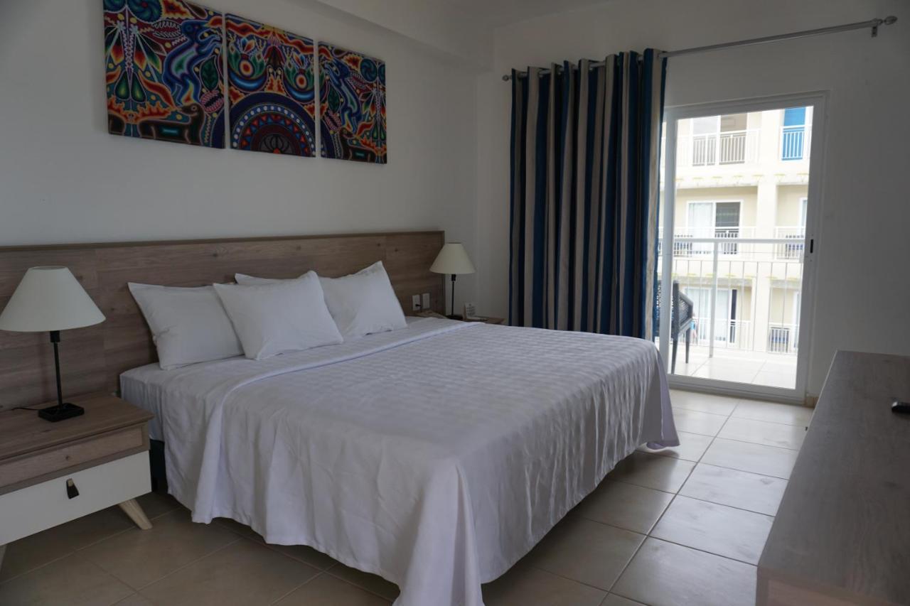 Decameron La Marina Guayabitos, Ramada All-Inclusive Resort Rincon de Guayabitos Dış mekan fotoğraf